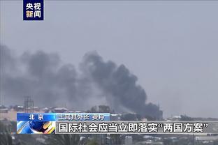 ?怀斯曼钉板大帽后离谱瞎传直接送给对手 然后篮下犯规6犯毕业